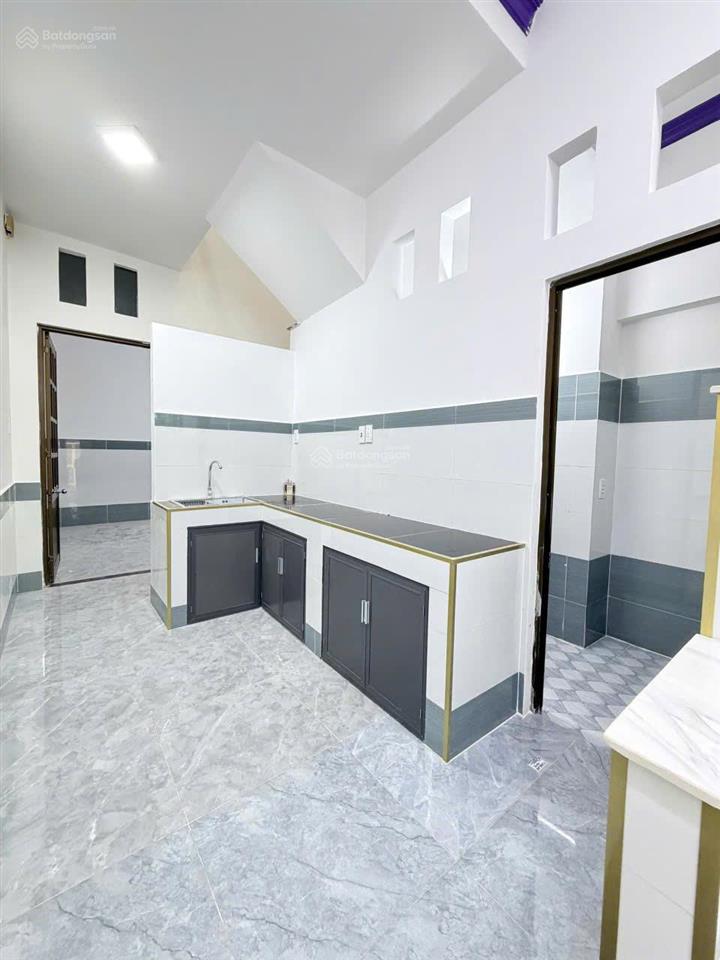 Bán nhà sạch đẹp hẻm 181 âu dương lân p2 q8