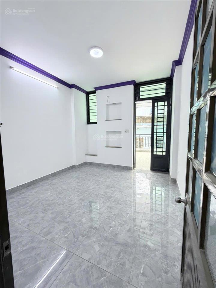 Bán nhà sạch đẹp hẻm 181 âu dương lân p2 q8
