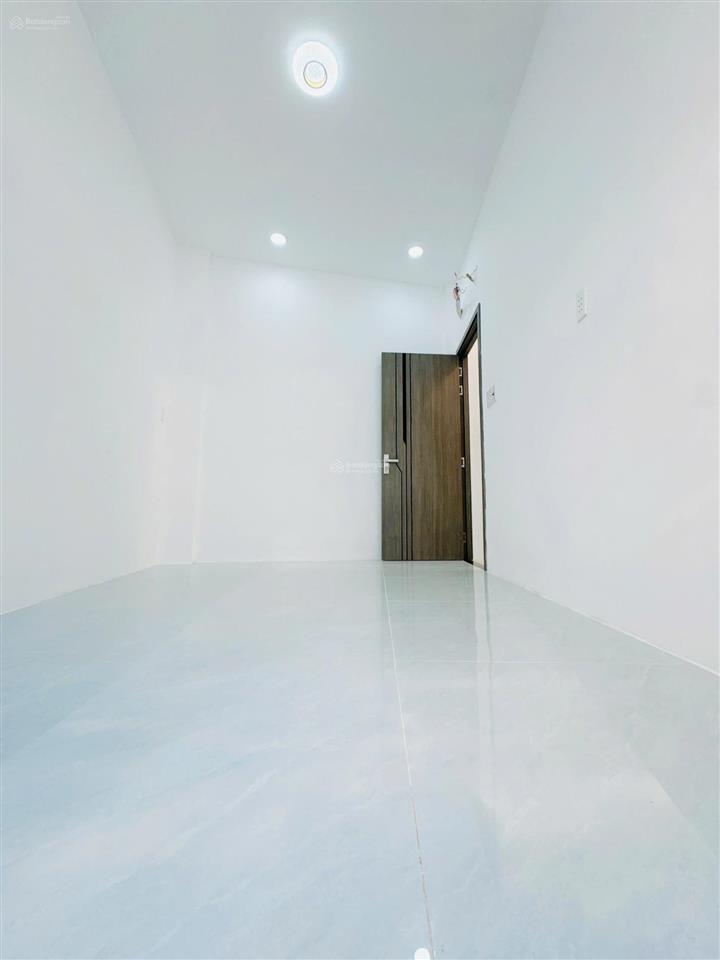 Bán nhà đẹp mới hẻm 797 đường hưng phú p9 q8