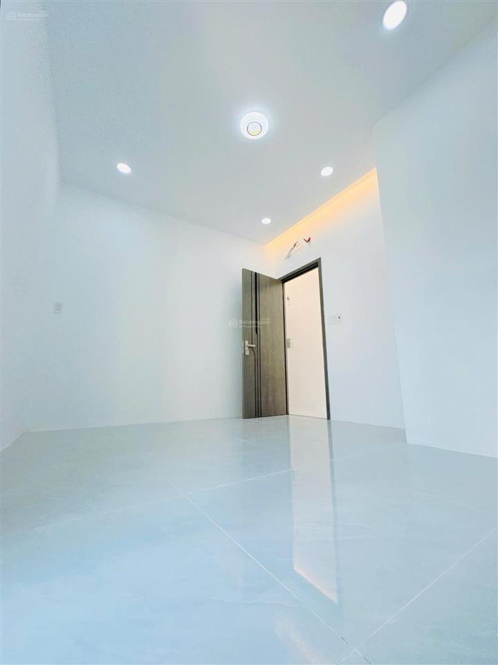 Bán nhà đẹp mới hẻm 797 đường hưng phú p9 q8