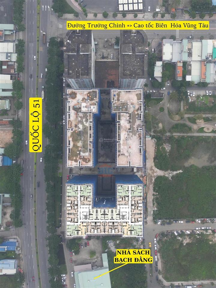 Bán căn góc maison grand 2 pn 1 wc  60m²lầu cao , view công viên