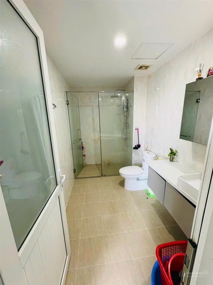 Bán căn hộ dic phoenix view hồ, sổ hồng lâu dài, full nội thất, dọn vào ở ngay