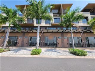 Bán lô đất shophouse 8m x 20m ngay đường 45m xuyên tâm, cổng vào aquacity và izumi, giá ngộp 9 tỷ