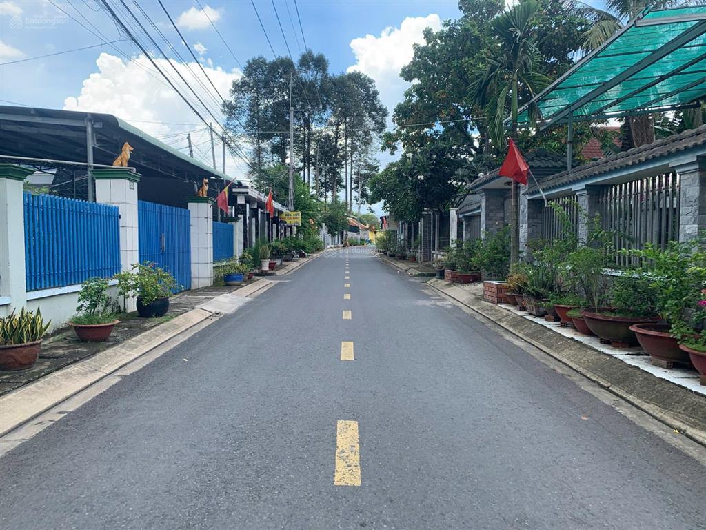 Bán đất gần mũi tàu thị trấn long thành, ngang lớn 8m, xây dãy trọ & khách sạn vô tư, giá 13tr/m2