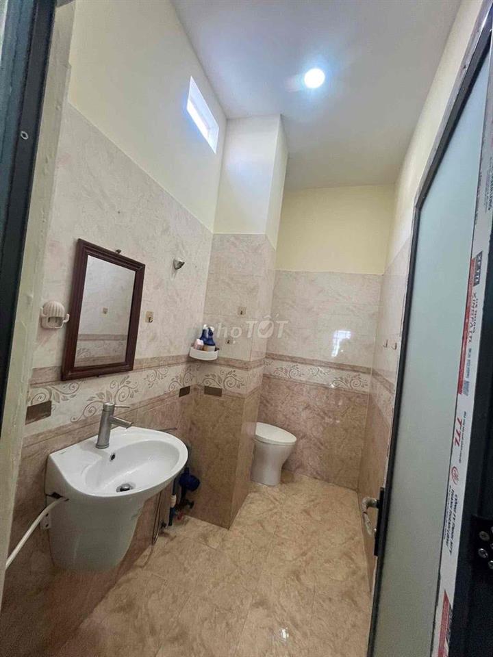 phòng đủ nội thất