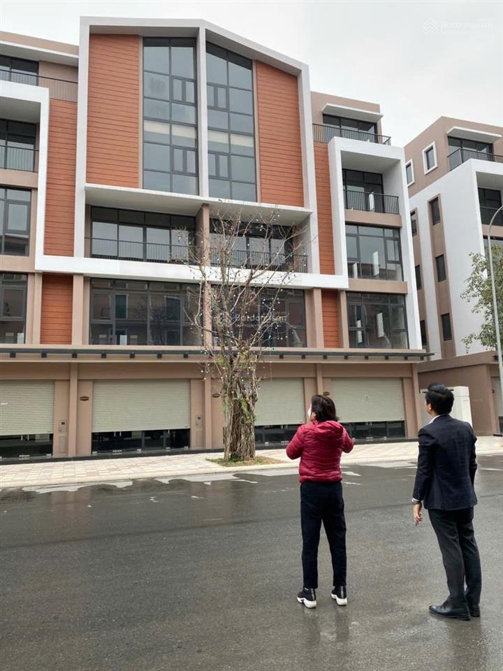 Không thể rẻ hơn chỉ 13,5 tỷ 100m² shophouse 2 mặt tiền  kinh doanh đỉnh chân cụm 43 tòa chung cư