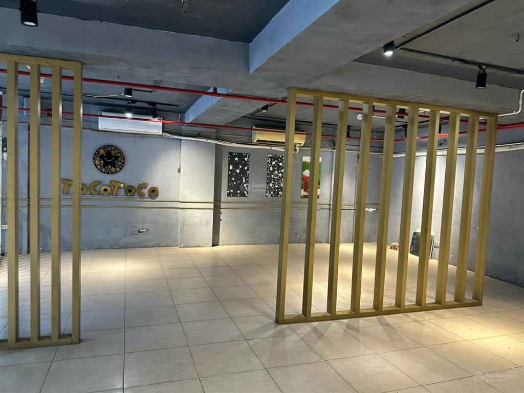Mặt bằng trần đại nghĩa, dt150m*2t, mt 11,5m, giá thuê tốt phù hợp showroom,ngân hàng, đồ uống