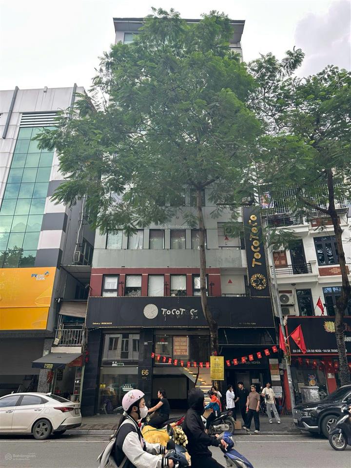 Mặt bằng trần đại nghĩa, dt150m*2t, mt 11,5m, giá thuê tốt phù hợp showroom,ngân hàng, đồ uống