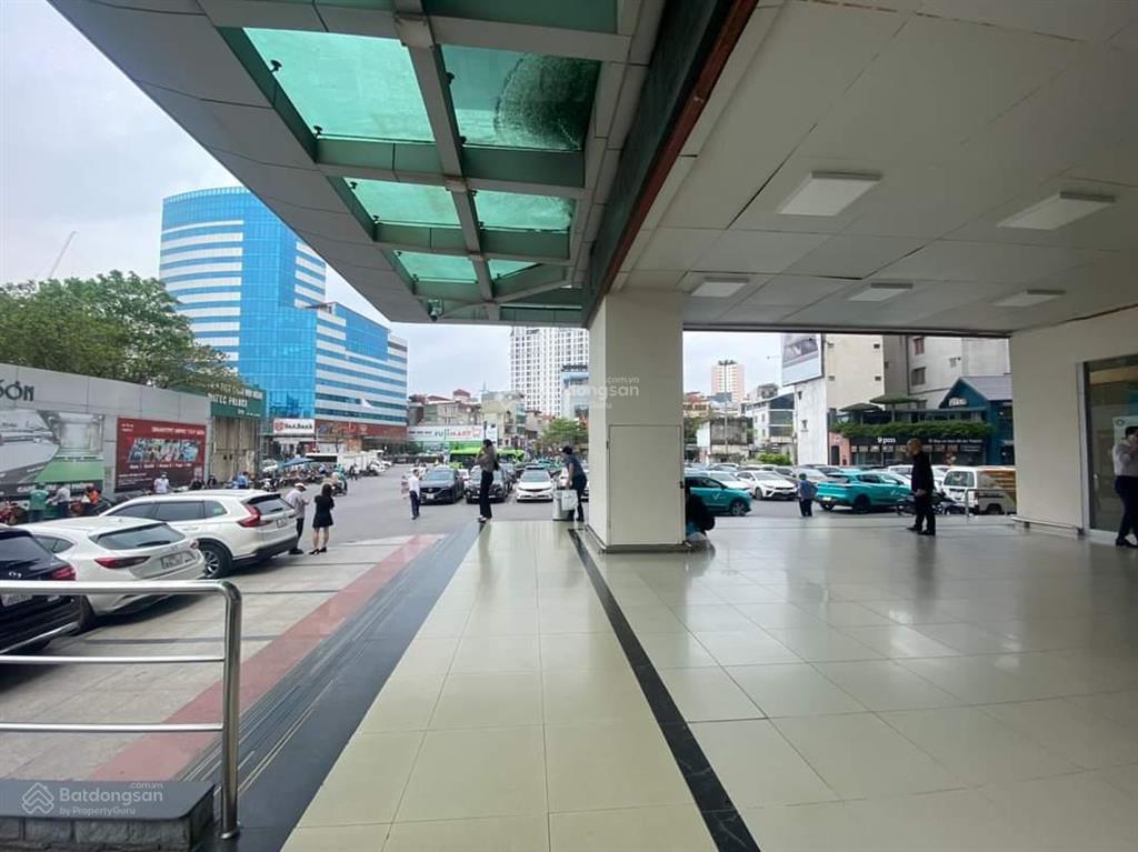 Cho thuê nhà phố thương mại, văn phòng tại mipec towers, 10$/m2, từ 600  2000 m2, tại hà nội
