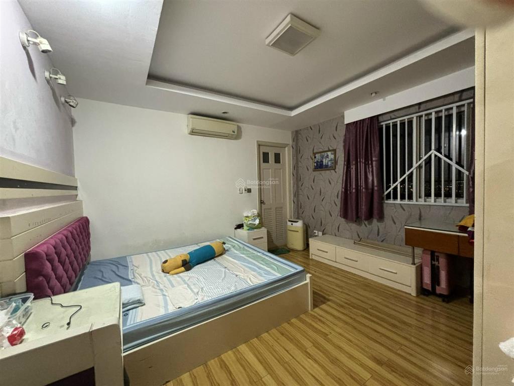 Cho thuê ch đức khải q7. căn góc 77m2 2pn, nhà trống. giá chỉ 8 tr/tháng.  0347 048 ***
