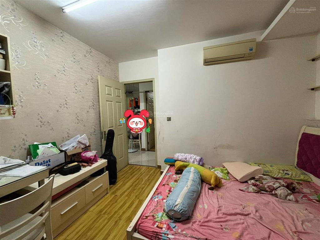 Cho thuê ch đức khải q7. căn góc 77m2 2pn, nhà trống. giá chỉ 8 tr/tháng.  0347 048 ***