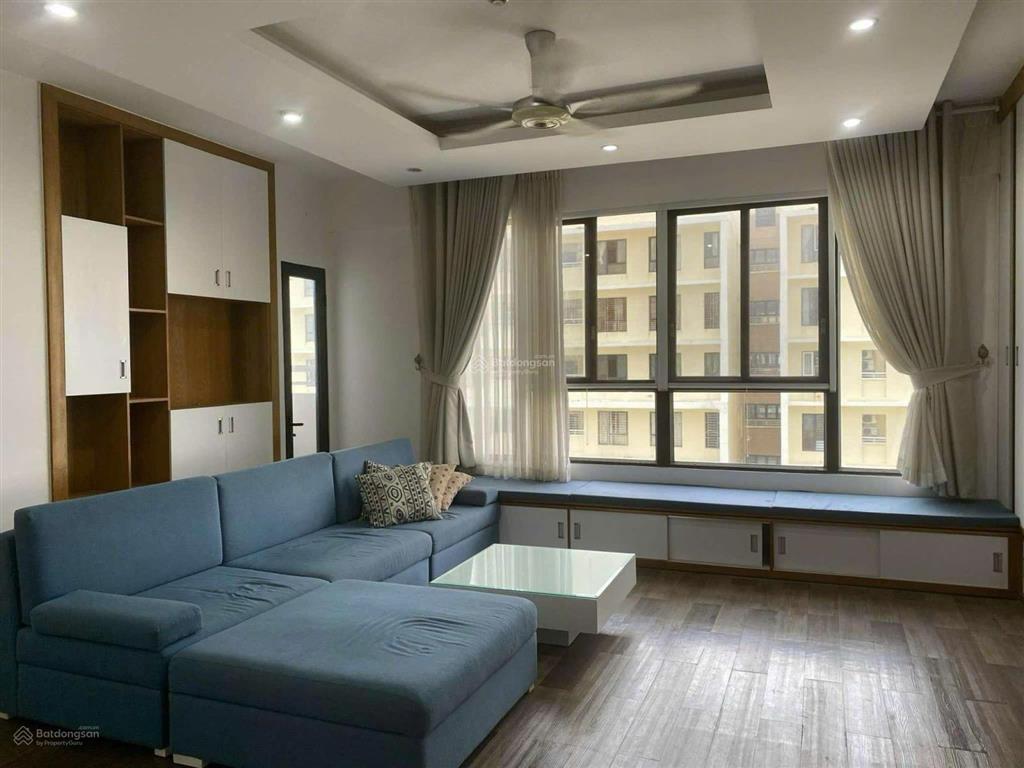 Cho thuê ch era town. 160m2 4pn, 4wc đầy đủ nội thất. giá chỉ 16 triệu/tháng.