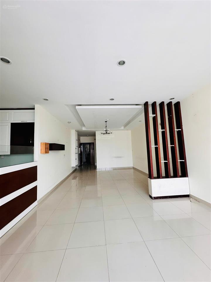 Bán ch belleza quận 7. 127m2 3pn 2wc nhà trống. giá 5,5 tỷ (shr).  0347 048 ***