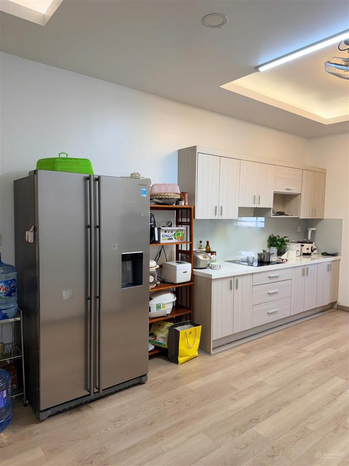 Bán căn hộ tại era town quận 7. nhà đẹp, 161m2 4pn, 4wc. giá chỉ 4 tỷ 350 triệu