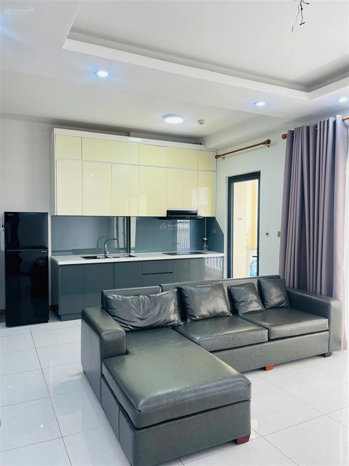 Cho thuê ch era town q7. bancol rộng 85m2 2 phòng ngủ, có nội thất. giá chỉ 10tr/tháng.