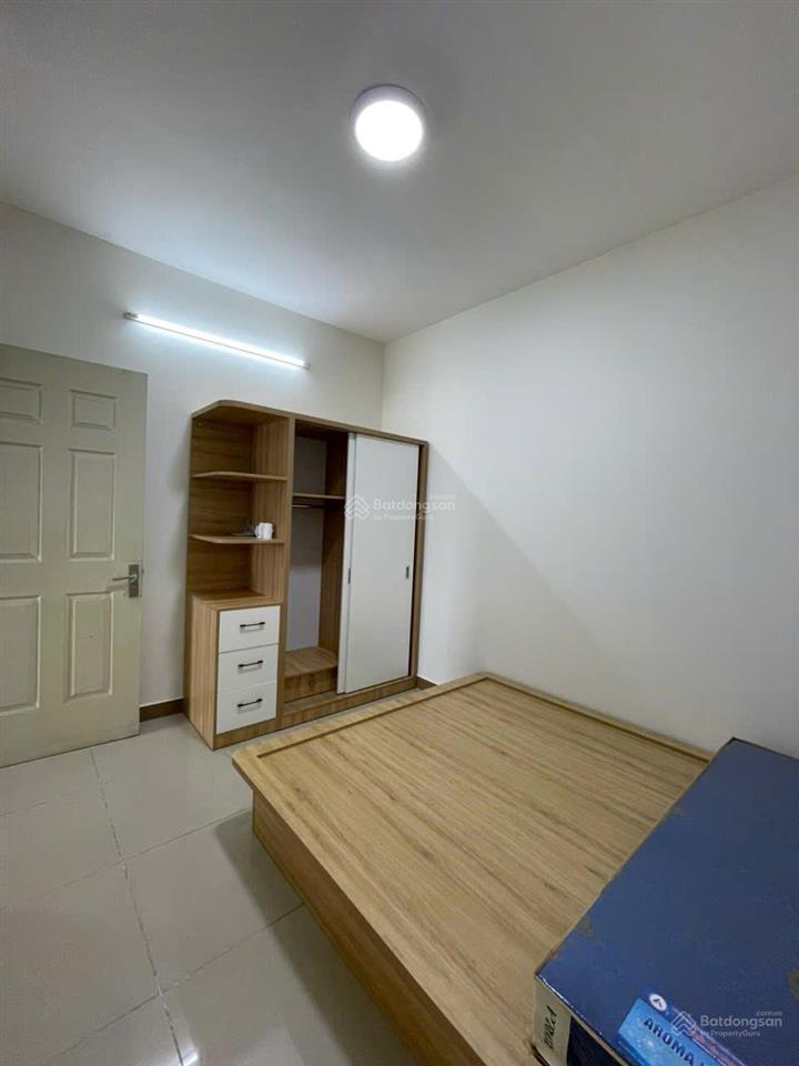 Cho thuê ch era town quận 7. căn đặc biệt, ban công dài. 73m² 2 phòng ngủ. giá chỉ 9 tr/tháng.