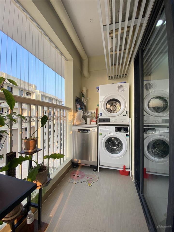 Cho thuê ch era town block a1 cao cấp. 89m2 3pn 2wc, nhà trống. giá chỉ 10 triệu.
