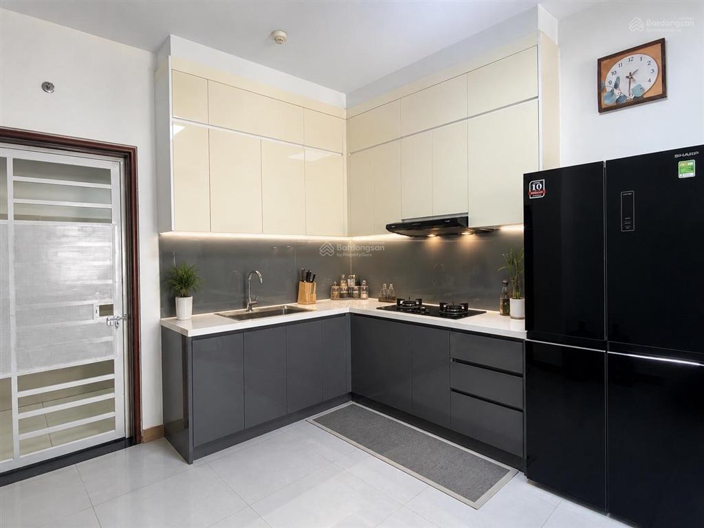 Cho thuê ch era town block a1 cao cấp. 89m2 3pn 2wc, nhà trống. giá chỉ 10 triệu.