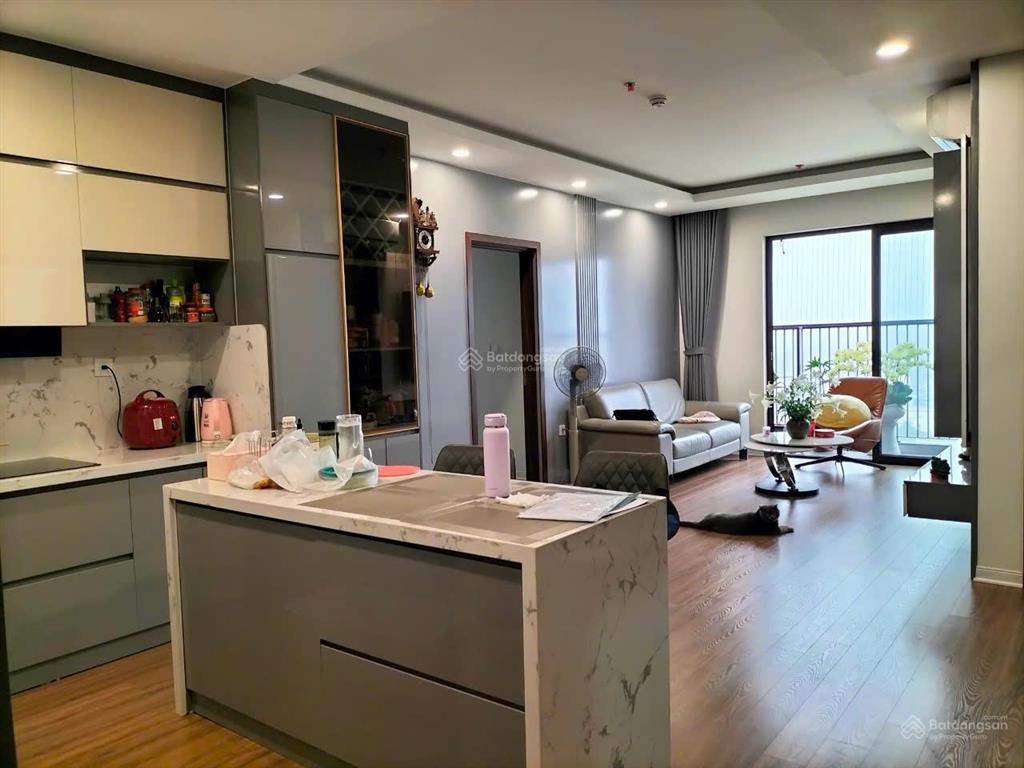 5,5 tỷ sở hữu 2n 74m2 full nội thất, nhận nhà ở ngay, đông nam, sẵn sổ tại bình minh garden.