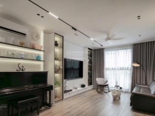 Cần bán gấp căn hộ 3 ngủ 110m2 ct8, siêu đẹp full nội thất cao cấp chỉ việc xách vali vào ở