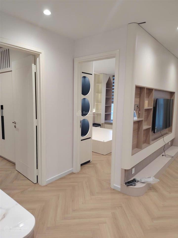 Chủ nhà thiện chí bán nhanh căn hộ 3 ngủ dự án thăng long n01 chỉ việc xách vali vào ở