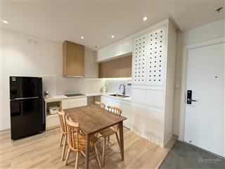 Chính chủ thiện chí bán căn hộ 1 ngủ +, 5 tỷ, đủ nội thất view đẹp