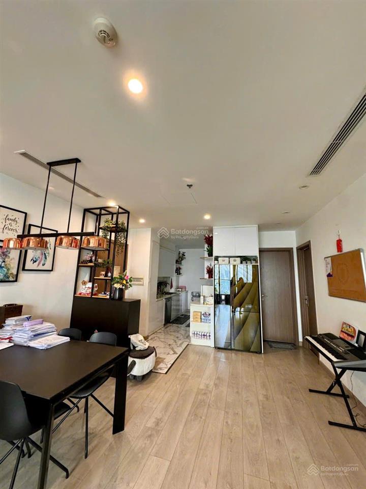 Căn góc 3 ngủ view hồ  diện tích thông thủy 102m2, giá nhỉnh 14 tỷ có thương lượng