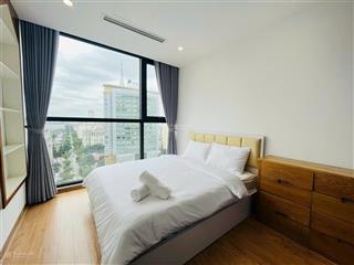 Cần cho thuê gấp căn góc 3 ngủ đủ nội thất, giá 28tr/tháng có thương lượng