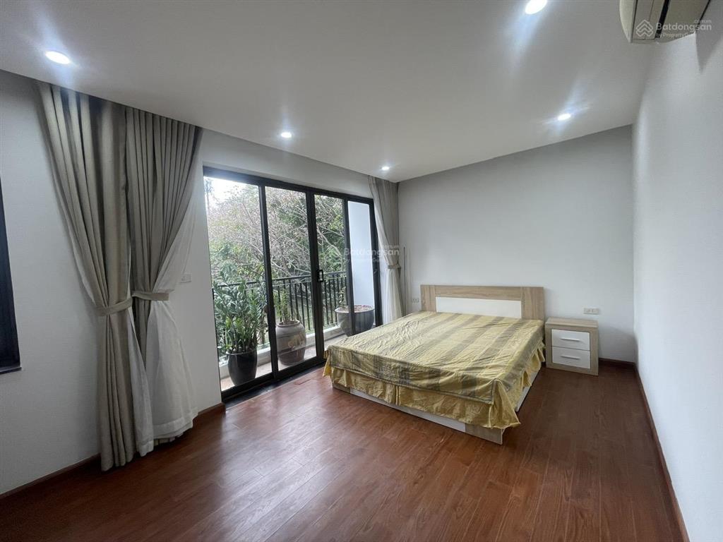 Bán nhà phố thương mại park river ecopark hưng yên
