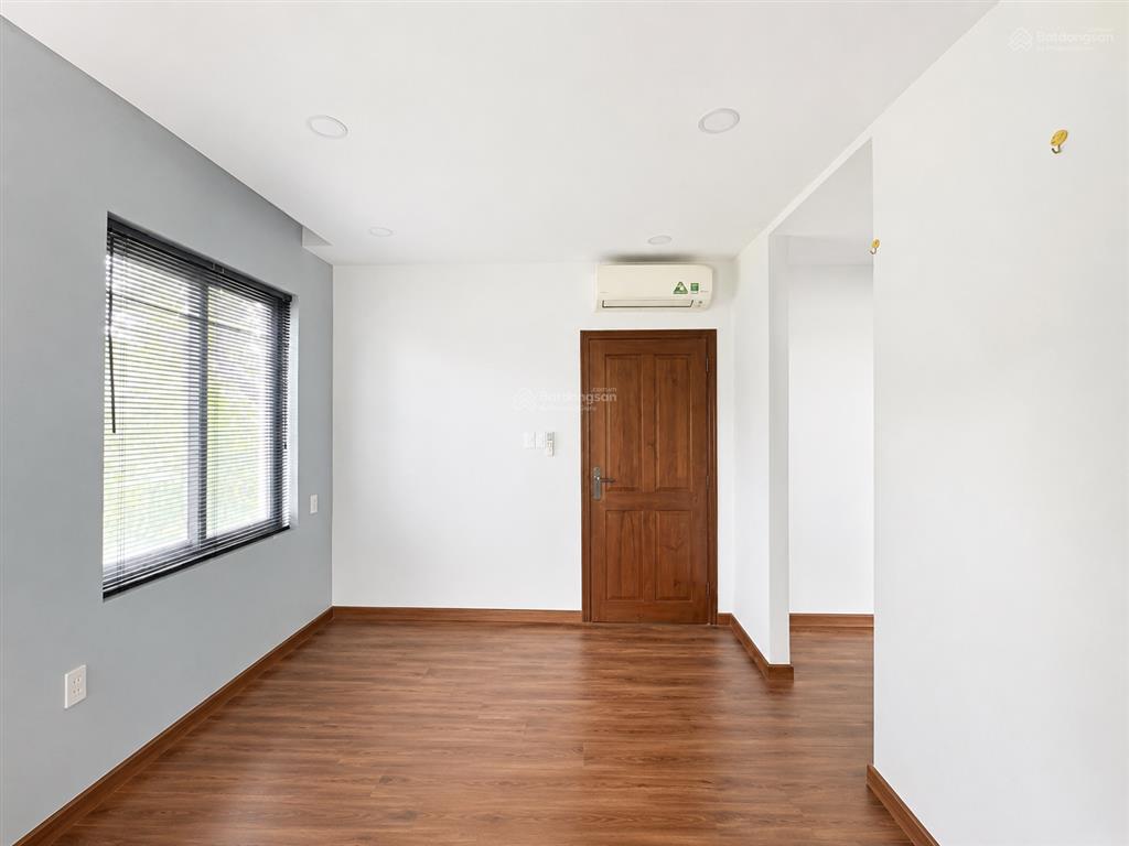 Cho thuê văn phòng tại kđt lakeview city  20m2  giá 5,5 triệu/tháng
