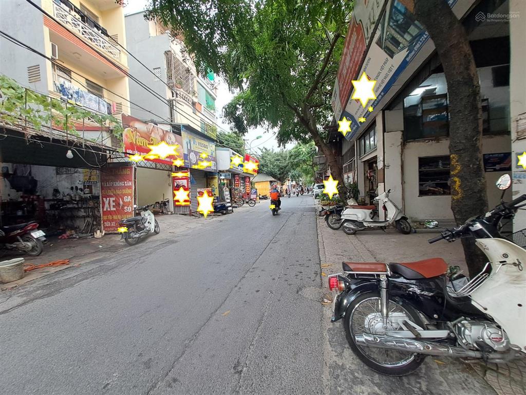 Bán nhà đất 2 mặt phố (goldmarkhoàng công chất)  215m  mặt tiền 9,3m  giá 85 tỷ