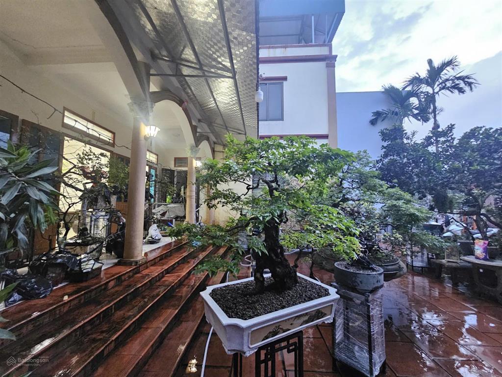 Cần tiền  315m2 biệt thự nhà vườn  mt 12,4m, nở hậu 15m  29.5 tỷ