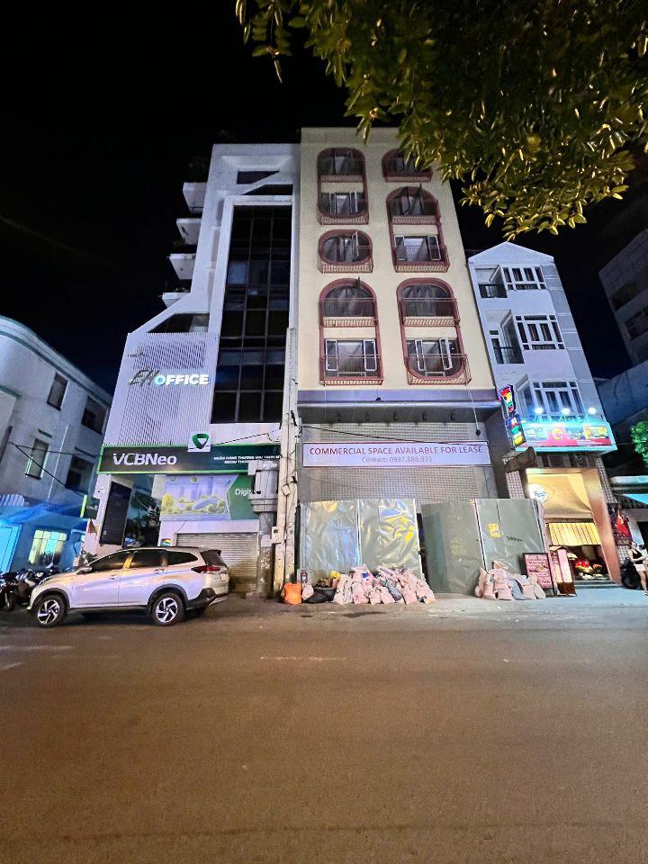 Bán Nhà MT Nguyễn Trãi , Quận 1 ngay Lancaster, DT 6.3x19.3m, 6 tầng, HĐT 120tr/tháng.