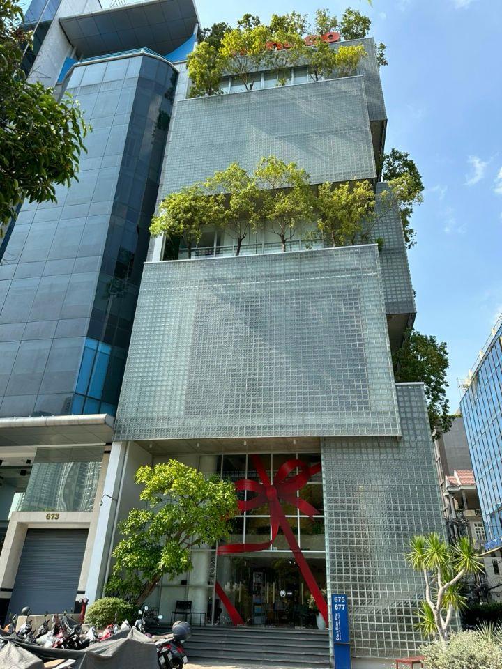 Bán nhà MT Trần Hưng Đạo, Quận 5, DT: 8x25m, 5 tầng, HĐT 100tr/tháng, Giá 85 tỷ.