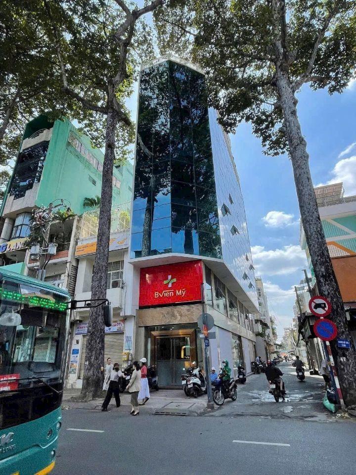 Bán tòa nhà 2MT Lê Quang Định, Q. Bình Thạnh, DT: 6.5x22m, hầm - 9 tầng, HĐT 180tr/tháng, giá 55 tỷ.