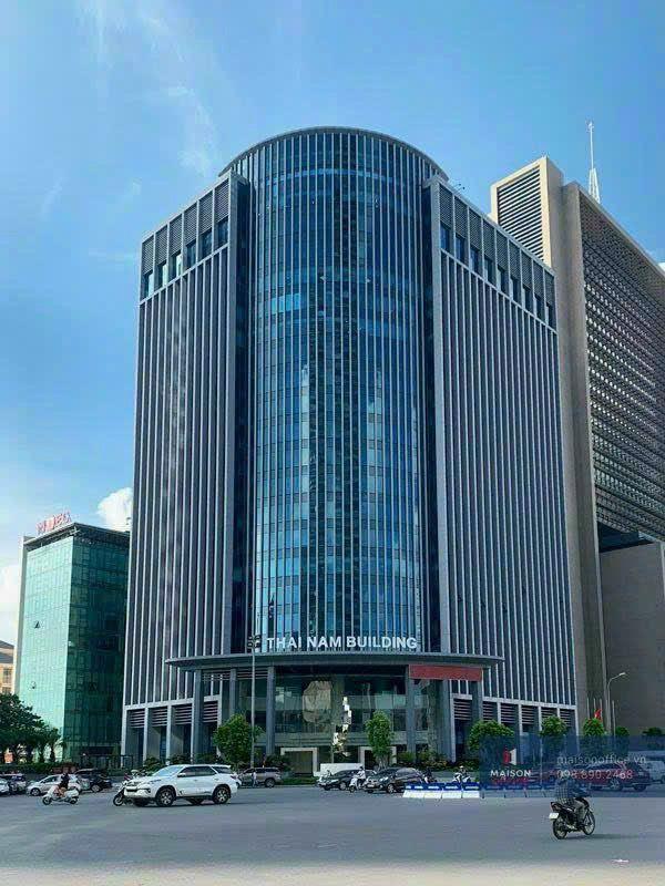 Bán nhà góc 2MT Trương Định, Quận 3, DT: 21.6x24m, 3 tầng, khuôn đất lớn ngay trung tâm.