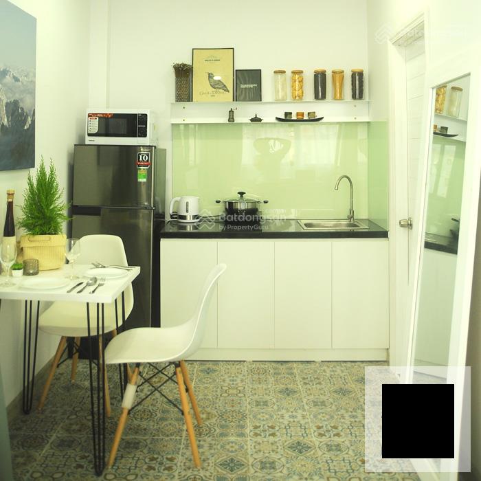 Bán tòa căn hộ dịch vụ 2 mặt tiền gần phan xích long  9 căn  full nội thất  doanh thu 65 triệu/th