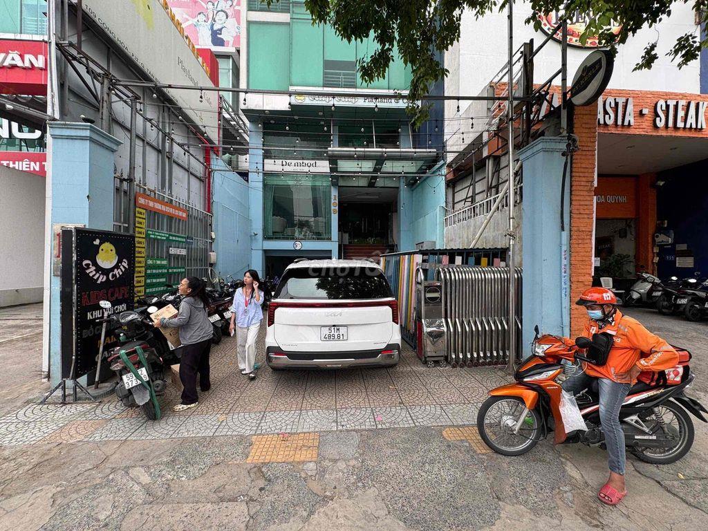 Cho thuê mặt bằng văn phong cộng hoà