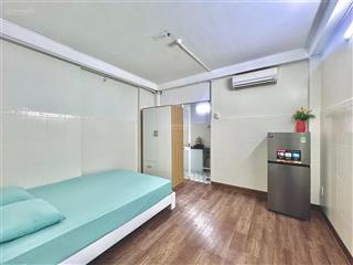 Phòng tách bếp, nội thất đầy đủ an ninh cộng hoà cạnh c13 tân bình