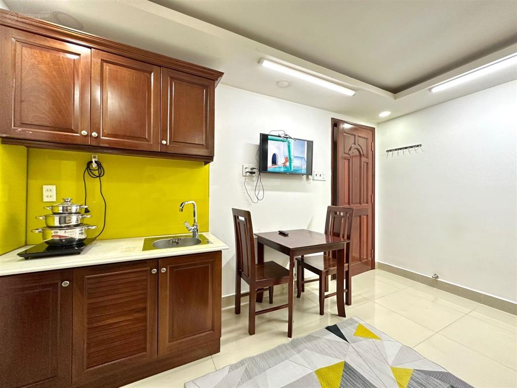 Phòng siêu đẹp, full tiện nghi ngay bờ kè hoàng sa tân bình. ở được liền