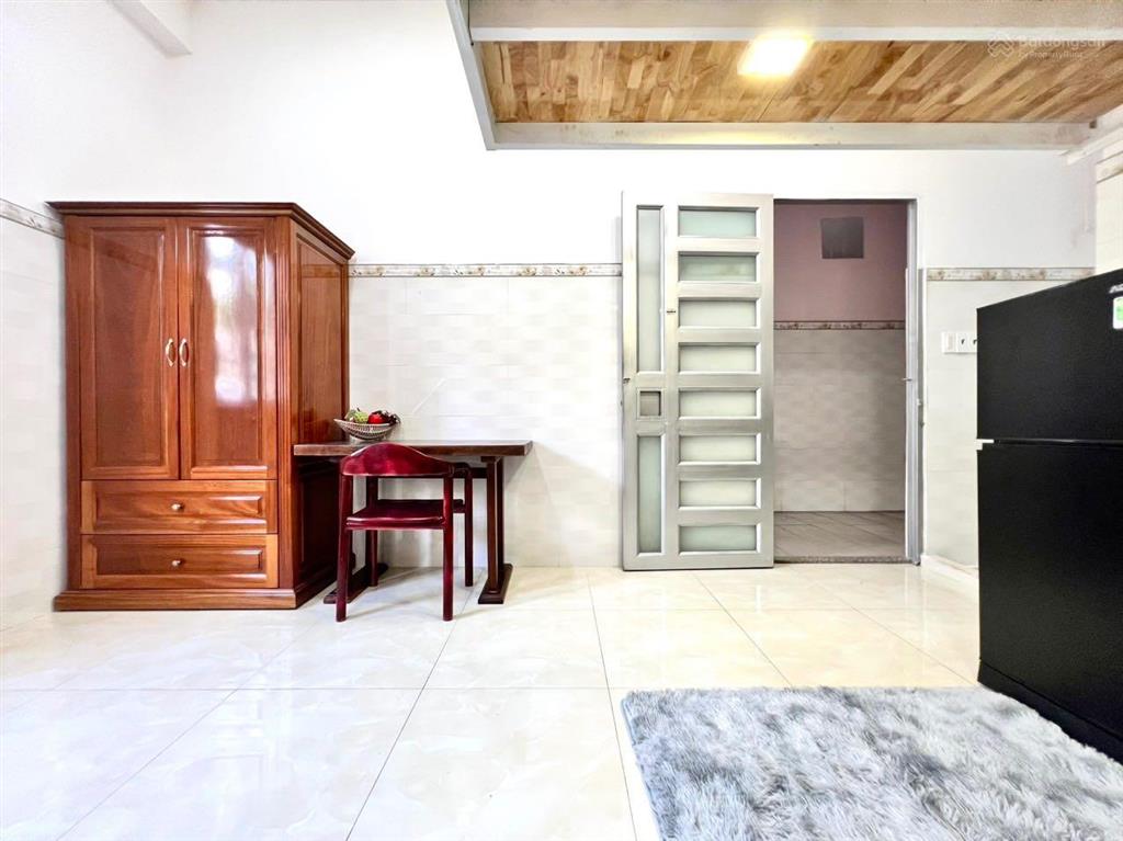Gác lửng siêu to, nội thất đầy đủ, cửa sổ siêu thoáng khuông việt, 2' đi đh văn hiến