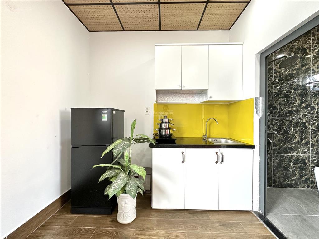 Studio full tiện nghi cao cấp, cửa sổ thoáng ngay bờ kè hoàng sa giao phạm văn hai