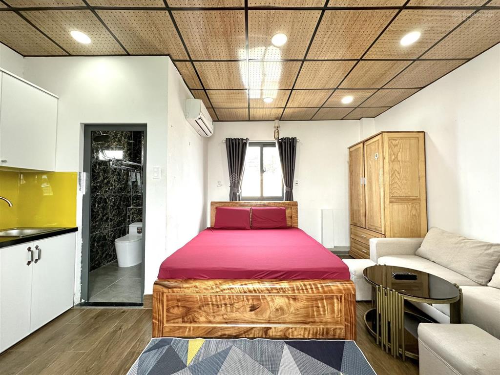 Studio full tiện nghi cao cấp, cửa sổ thoáng ngay bờ kè hoàng sa giao phạm văn hai