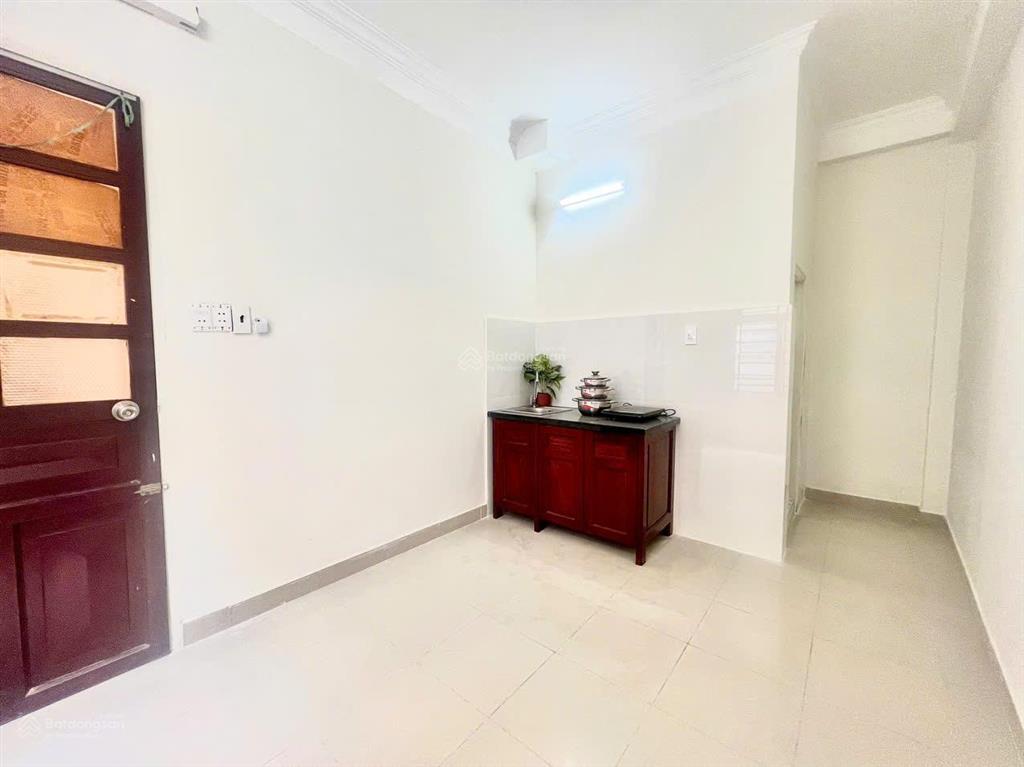 Phòng trọ tiện nghi, an ninh đối diện etown cộng hoà tiện đi nhà ga t3 tân bình