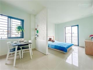 Phòng ban công siêu thoáng mát, nội thất đầy đủ ngay lotte nguyễn văn lượng gò vấp