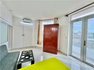 Căn hộ 2pn 45m5, bancol lớn thoáng mát, nội thất đầy đủ 500m tới emart gò vấp