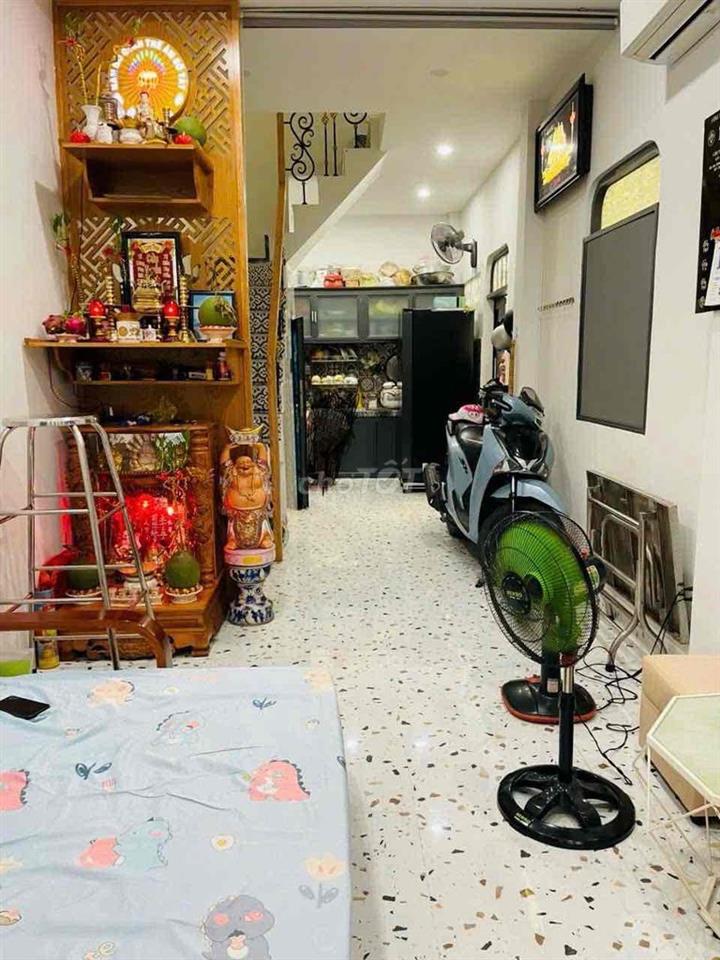 Bán nhà đường Bà Hạt 5,7t bớt lộc