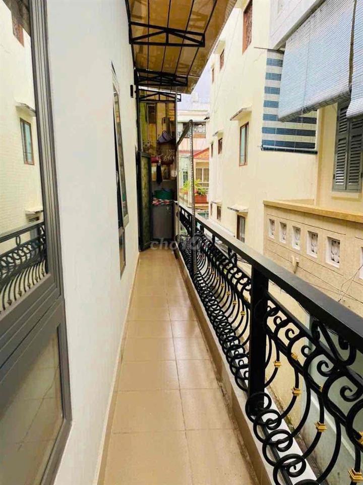 Bán nhà đường Bà Hạt 5,7t bớt lộc