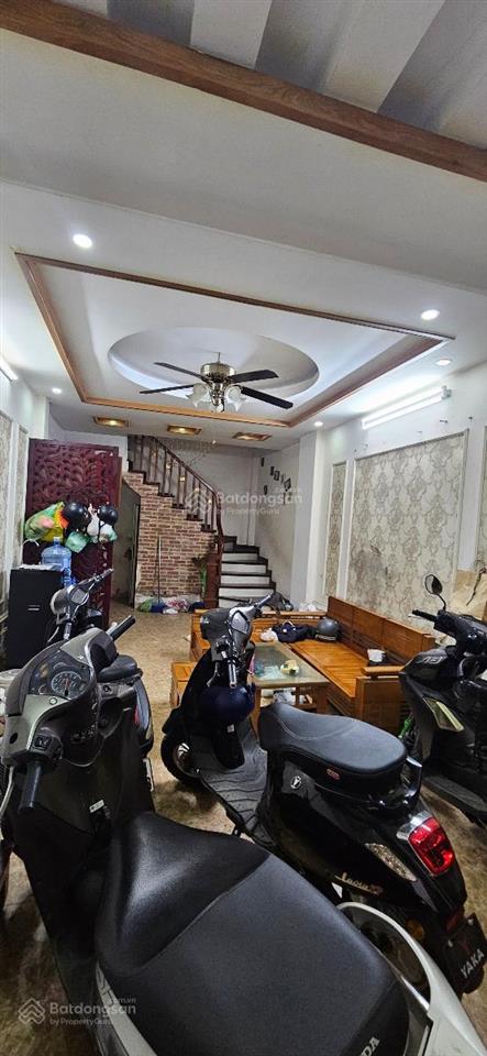 Bán nhà mặt ngõ phố nguyễn lương bằng  43m  5 tầng  mặt tiền 5m  gần phố  kinh doanh