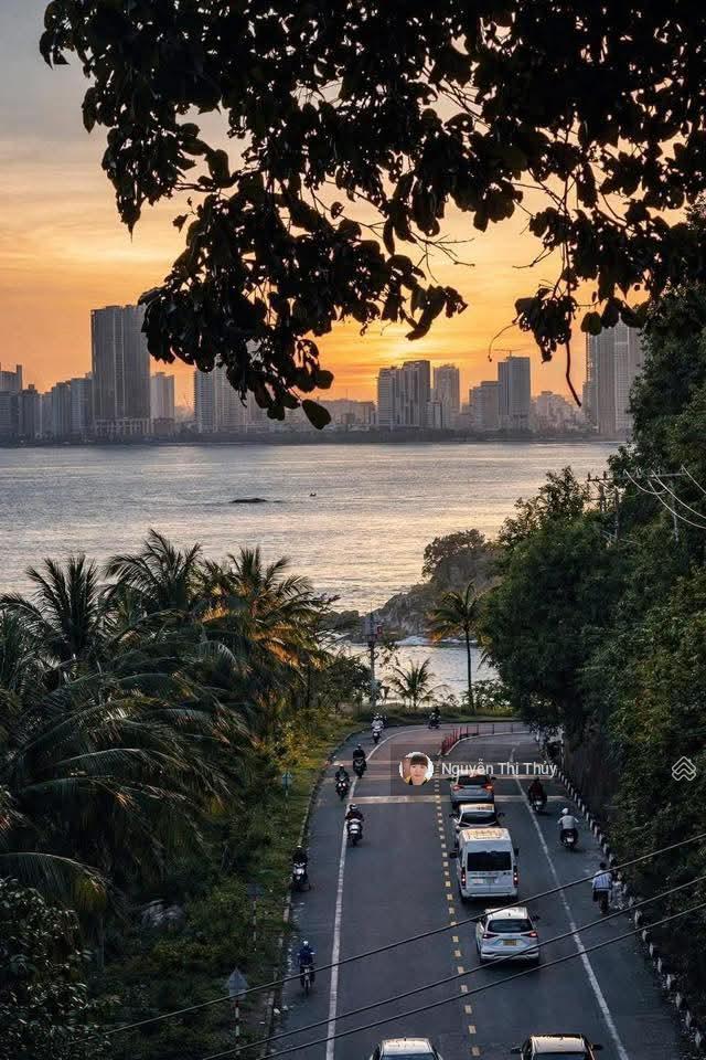 Lô góc 2 mặt tiền lương thúc kỳ  biển sơn thủy phù hợp xây căn hộ, homestay  dt 160m2  15. x tỷ